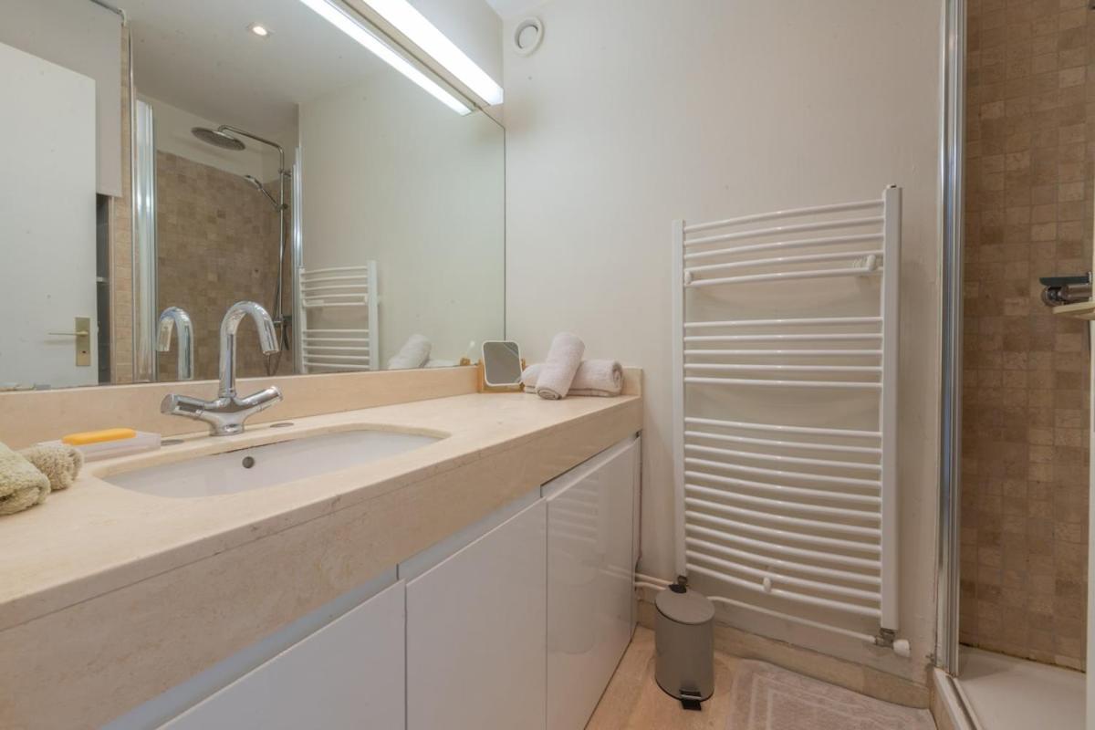 Riviera Escape - Sea View, Pool & Tennis *