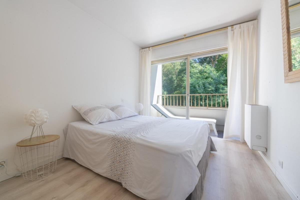 Apartment Riviera Escape - Sea View, Pool & Tennis *