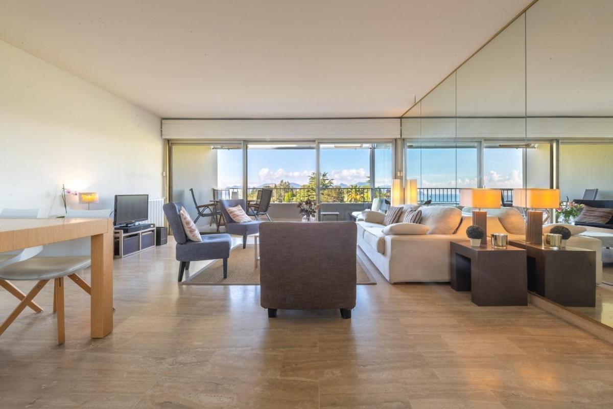 Riviera Escape - Sea View, Pool & Tennis *